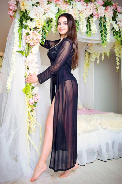 Alina 25 years old Ukraine Kharkov, Russian bride profile, russianbridesint.com