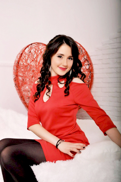 Narina 31 years old Ukraine Nikolaev, Russian bride profile, russianbridesint.com