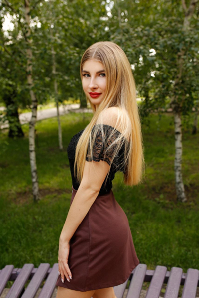 Ekaterina 26 years old Ukraine Zaporozhye, Russian bride profile, russianbridesint.com