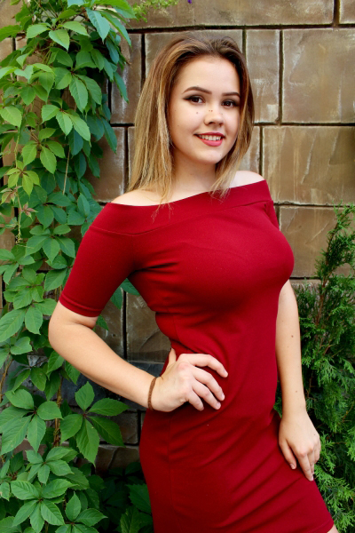 Violetta 24 years old Ukraine Nikolaev, Russian bride profile, russianbridesint.com