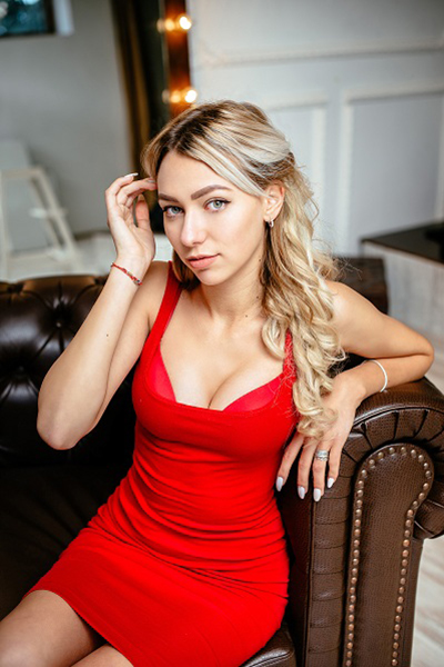 Yuliya 27 years old Ukraine Kharkov, Russian bride profile, russianbridesint.com