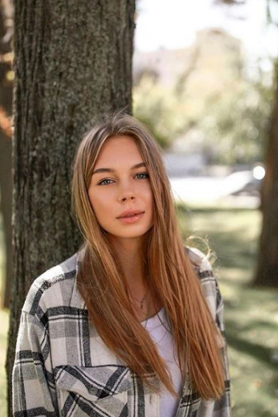 Yuliya 21 years old Ukraine Kharkov, Russian bride profile, russianbridesint.com