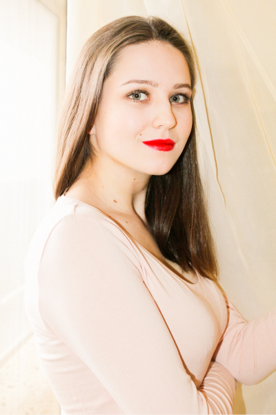 Nataliya 19 years old Ukraine Nikolaev, Russian bride profile, russianbridesint.com